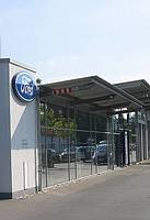 Autohaus mit Werkstatt, Bonn - Ansicht Eingang-Ausstellung